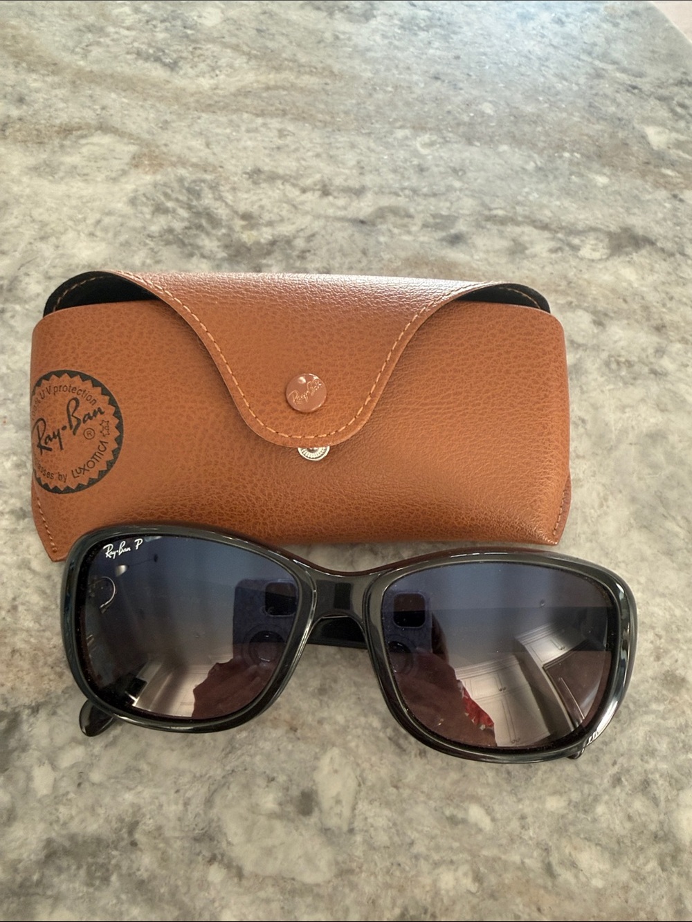 Ray-Ban Women’s Black Frame Sunglasses with Gradient Lenses